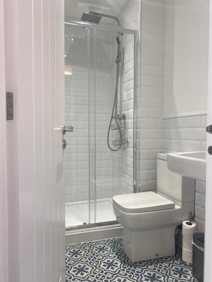 Stylish Pontcanna Flat Near City Centre Cardiff Exterior foto
